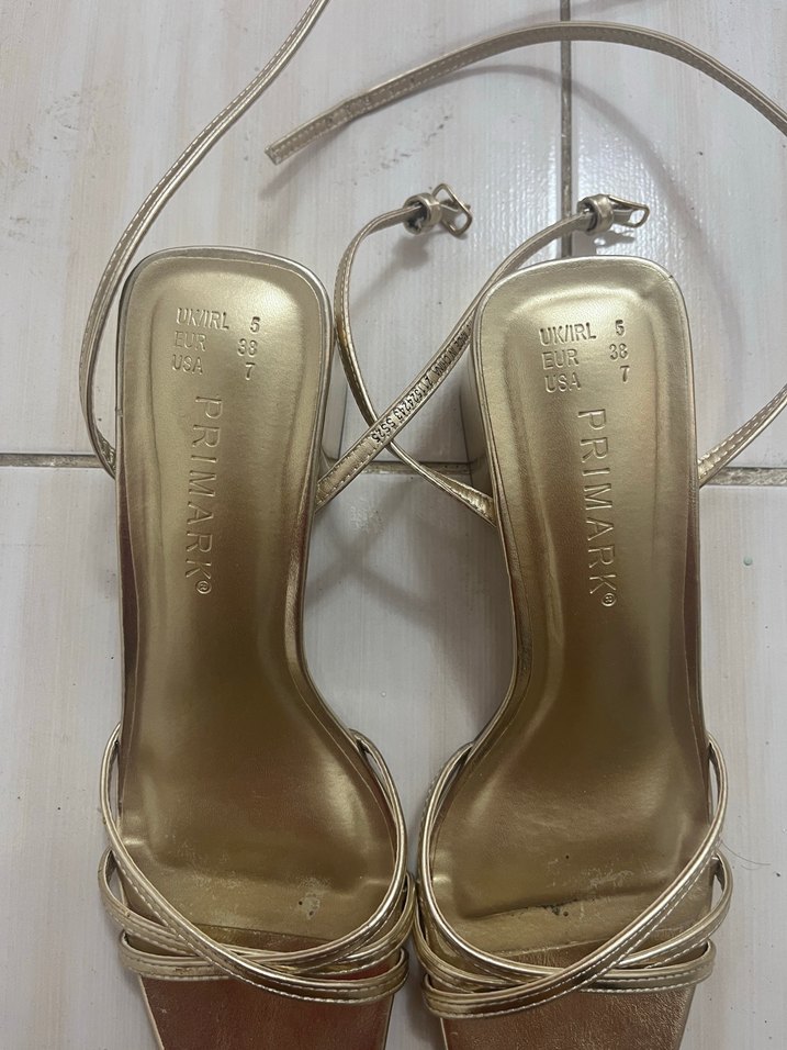 Primark gold topuklu ayakkabı - Görsel 2