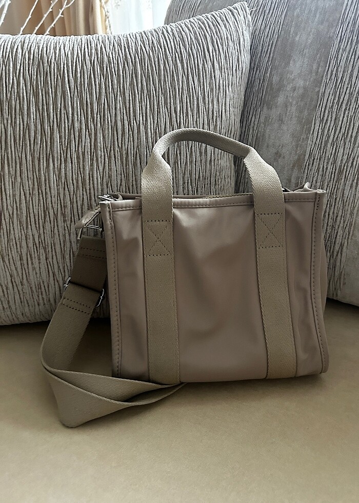 Pullandbear çanta - Görsel 2