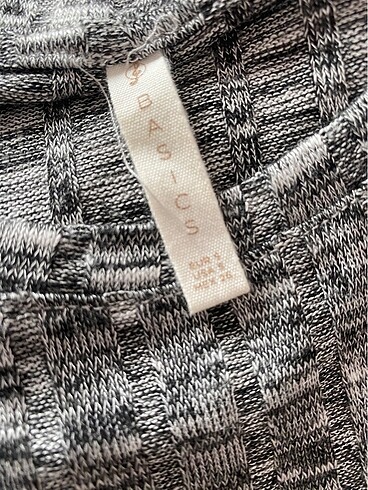 Stradivarius Yırtmaçlı Bluz