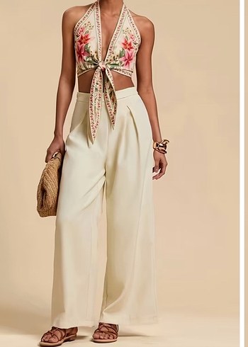 Diğer Çiçek Desenli Halter Yaka Mini Crop Top