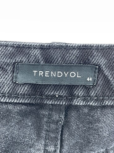 44 Beden siyah Renk Trendyol & Milla Jean / Kot %70 İndirimli.