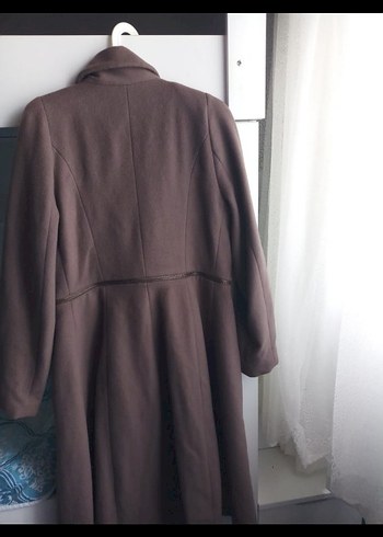 Bej Düğmeli Uzun Kadın Klasik Kaban - Görsel 2