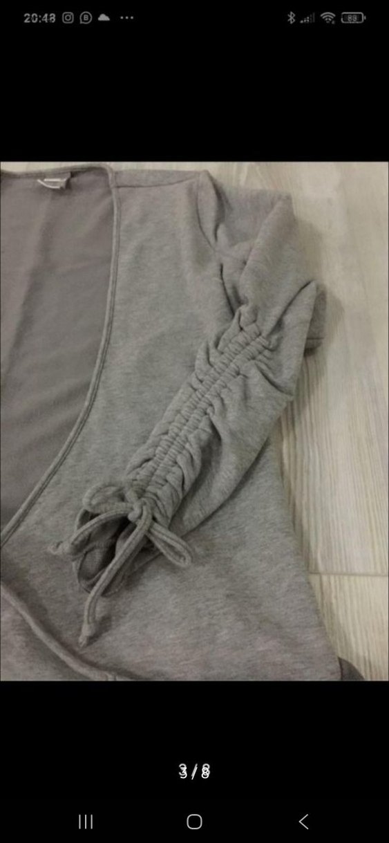 Gri V Yakalı Kadın Hırka - Görsel 2