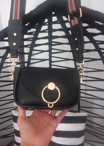 Siyah Deri Kadın Omuz Çantası - Görsel 11