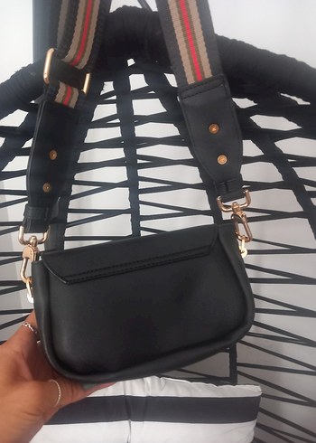 Siyah Deri Kadın Omuz Çantası - Görsel 10