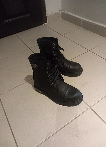 38 Beden siyah Renk Harley davidson bot