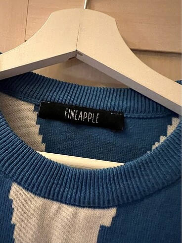 Zara Fineapple üst