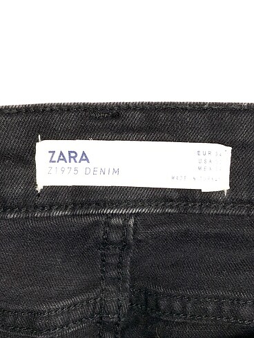 34 Beden siyah Renk Zara Skinny %70 İndirimli.
