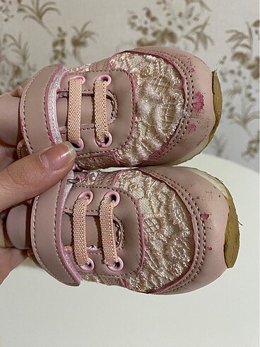 22 Beden pembe Renk lcw bebek ayakkabısı