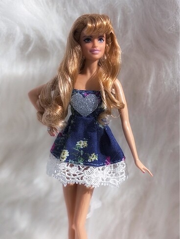 Barbie Barbie Kıyafet