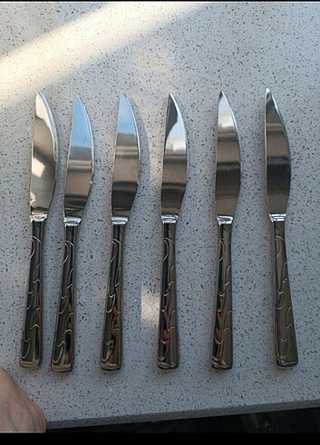 Yemek bıçağı