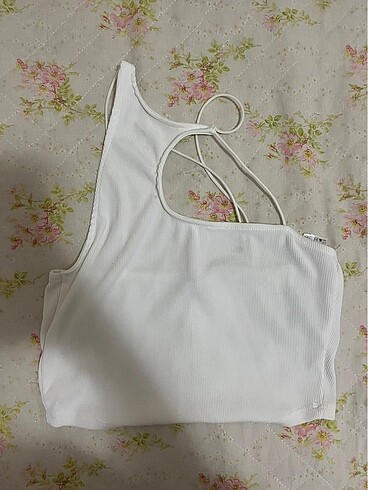 Bershka crop