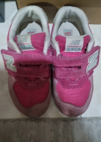 Kız Çocuk Pembe Cırt Cırtlı Spor Ayakkabı