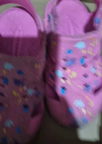 25 Beden pembe Renk Pembe Parlak Bağlamalı Desenli Kız Terlik