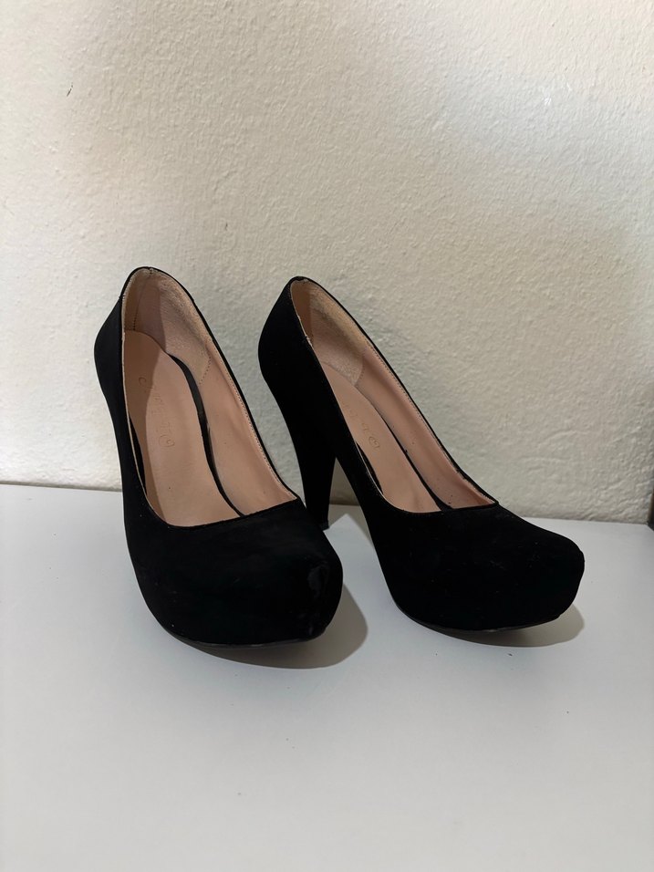 Siyah topuklu ayakkabı - Görsel 3
