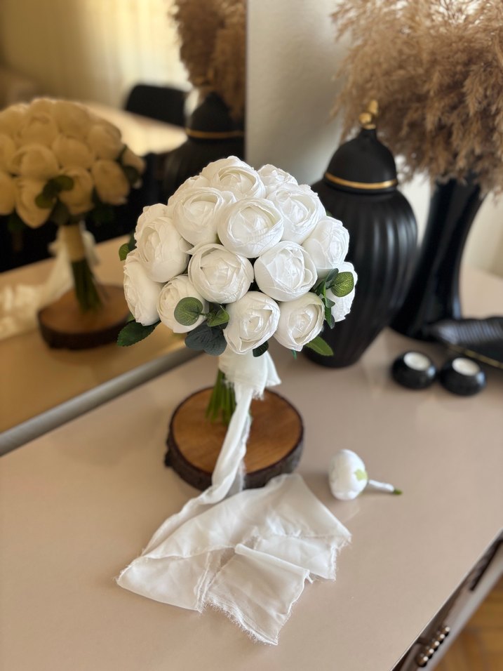 Şakayık gelin buketi - Görsel 3