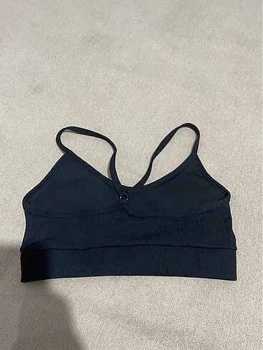 FLO sporcu yarım atlet - Görsel 2