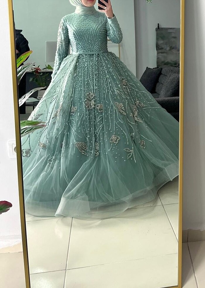 Nişan kıyafeti - Görsel 3