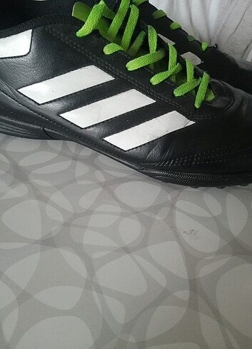 Orjinal adidas krampon 44 numara 
