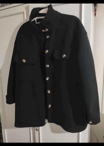 Düğmeli Siyah Midi Kadın Yün Ceket Gömlek - Görsel 2