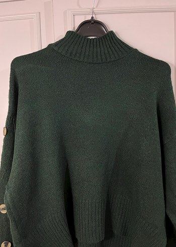 Düğmeli Yeşil Boğazlı Triko Kazak - Görsel 2