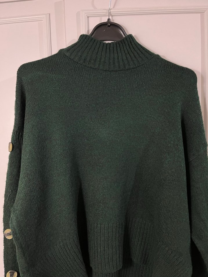 Düğmeli Yeşil Boğazlı Triko Kazak - Görsel 2