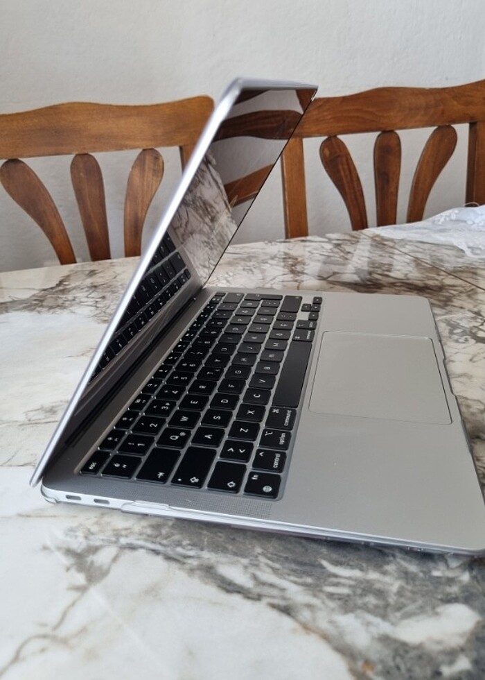 APPLE MacBook Air M1 Bilgisayar 8GB-256GB SSD 13.3inç Gümüş - Görsel 5