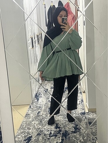 Zara Yeşil gömlek