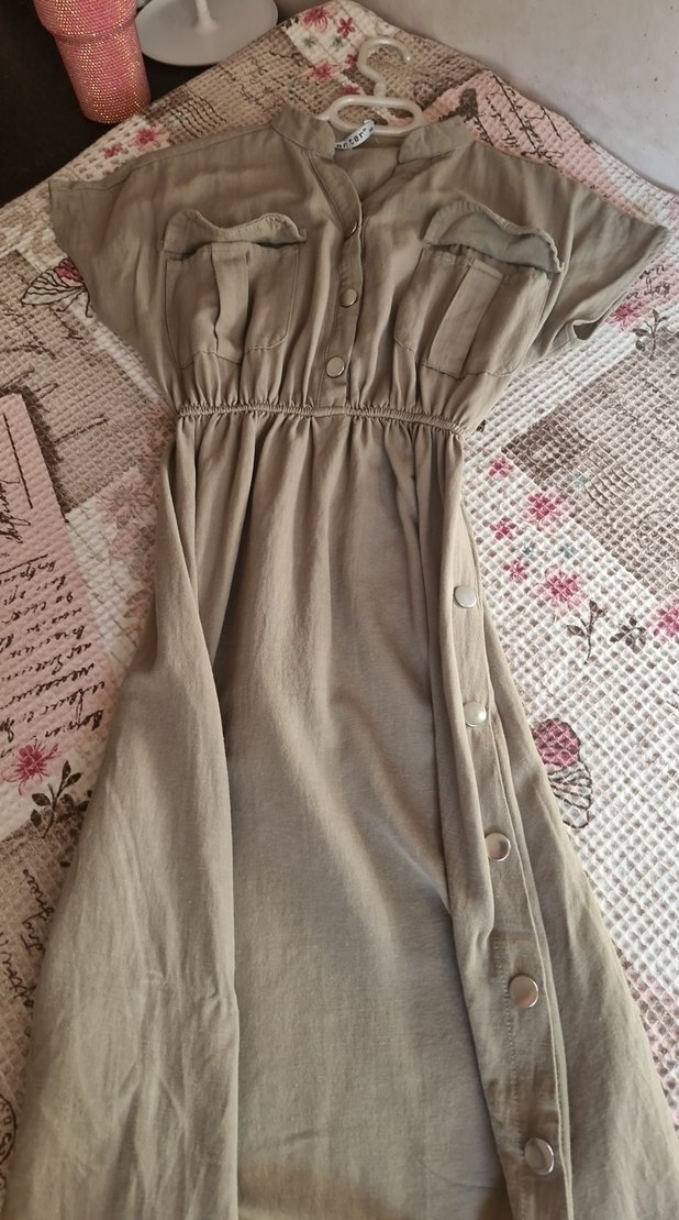 Düğmeli Bej Keten Uzun Elbise - Görsel 3