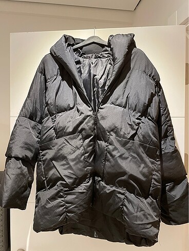 Siyah Şişme Oversize Mont