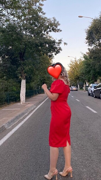 40 Beden kırmızı Renk Kırmızı elbise