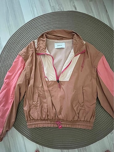 Stradivarius rüzgarlık - Görsel 2