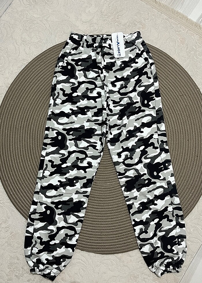 Kamuflaj desenli içi polarlı eşofman altı - Görsel 2