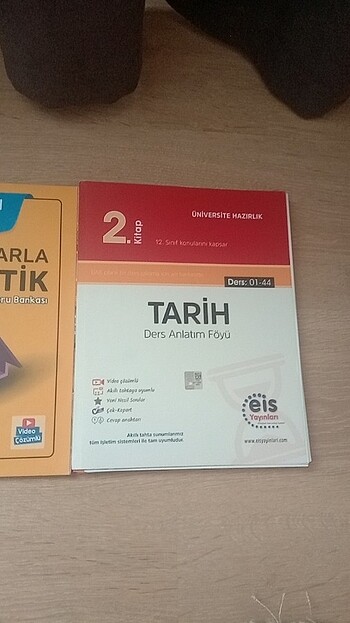 Beden 3 ü de çok az kullanılmış durumda