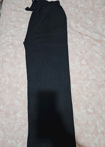 Kadın Siyah Pilili Kumaş Pantolon - Görsel 4