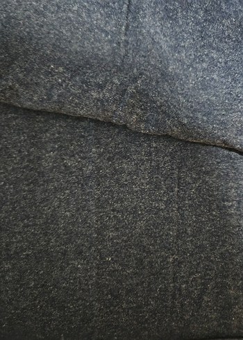 Gri Baskılı Uzun Kol Tişört - Görsel 4