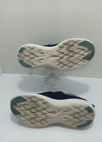36 Beden skechers Elastik Bağcıklı Kadın Spor Ayakkabı