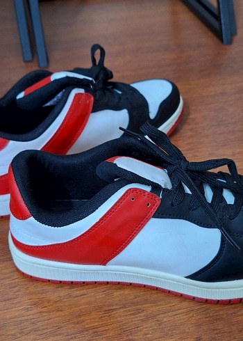 Spor Ayakkabı - Görsel 2