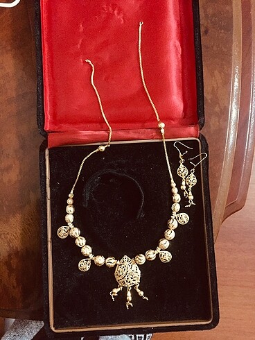 Kolye küpe