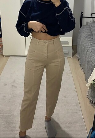 Krem pantolon mom
