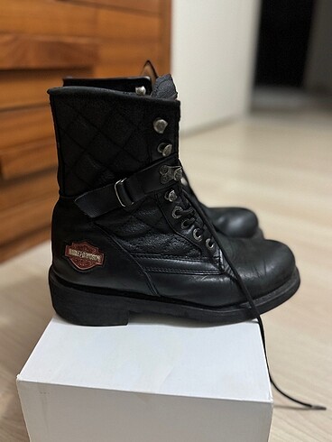 39 Beden Harley Davidson Kadın Bot