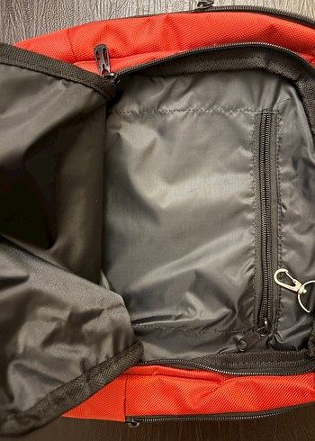 Vodafone Sırt Çantası - Görsel 2