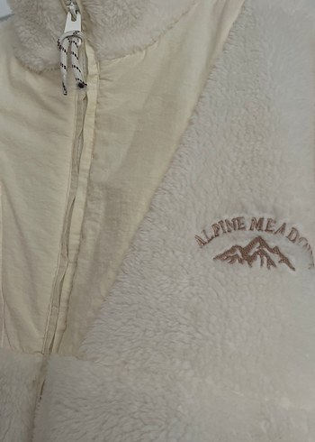 Beyaz Peluş Kadın Ceket - Görsel 4