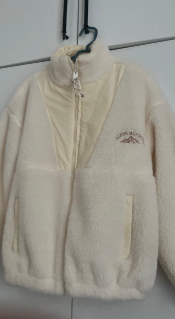 Beyaz Peluş Kadın Ceket - Görsel 3