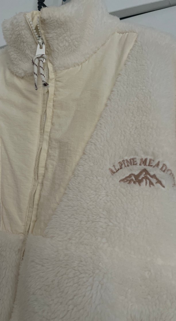 Beyaz Peluş Kadın Ceket - Görsel 4