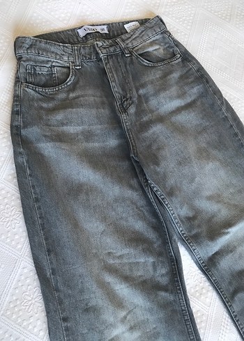 Gri Bol Kesim Kadın Kot Pantolon - Görsel 3