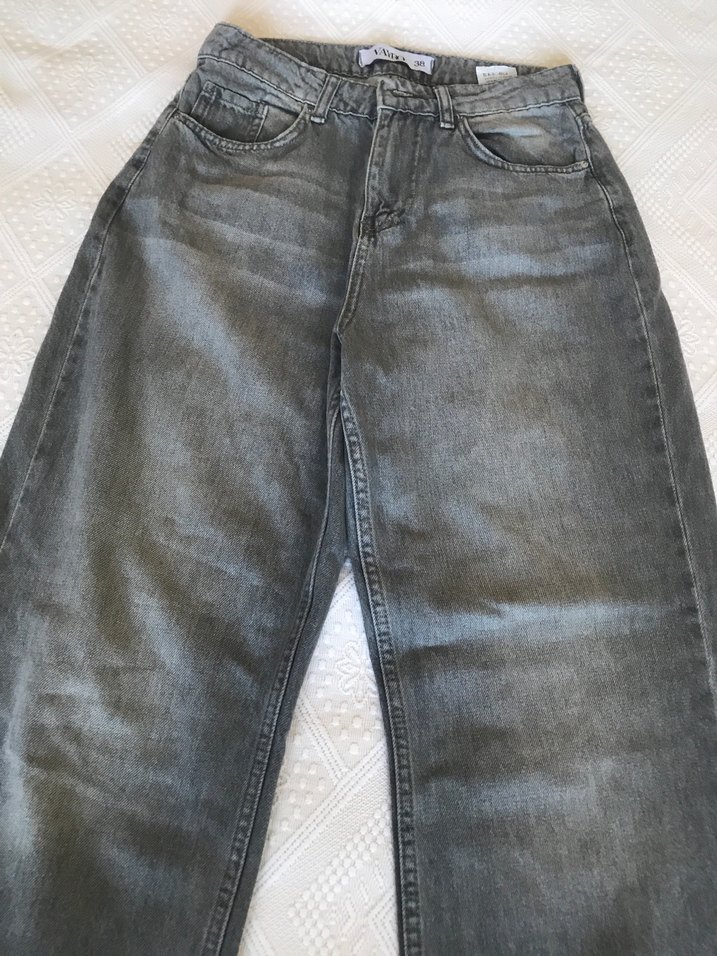 Gri Bol Kesim Kadın Kot Pantolon - Görsel 2