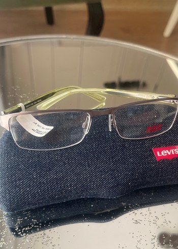 Beden gri Renk Gri Kadın Levi's Çerçeveli Minimalist Gözlük