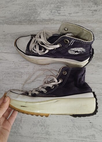 Convers ayakkabı