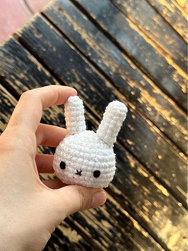 Amigurumi minik anahtarlık Miffy